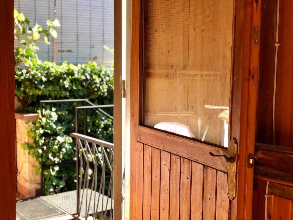Can Camps Besalu Casa Planta Baja Con Jardin מראה חיצוני תמונה