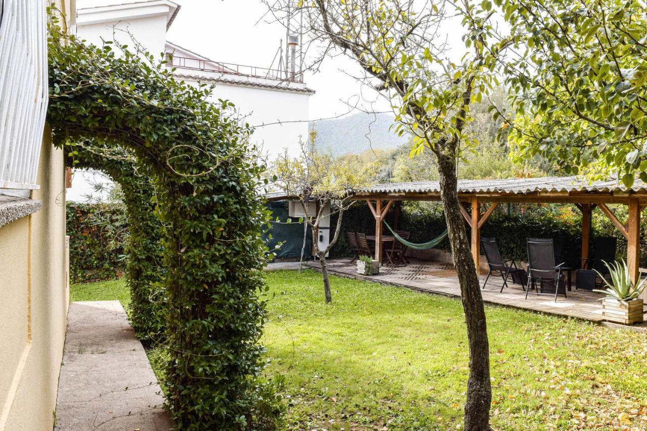 Can Camps Besalu Casa Planta Baja Con Jardin מראה חיצוני תמונה